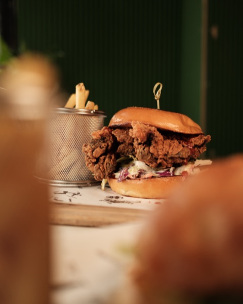 Fried chicken burger with chips